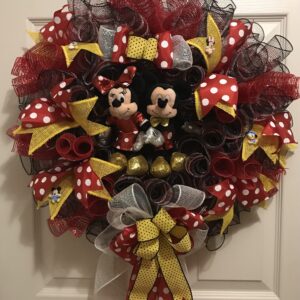 Disney's Mickey and Minny Mouse Wreath