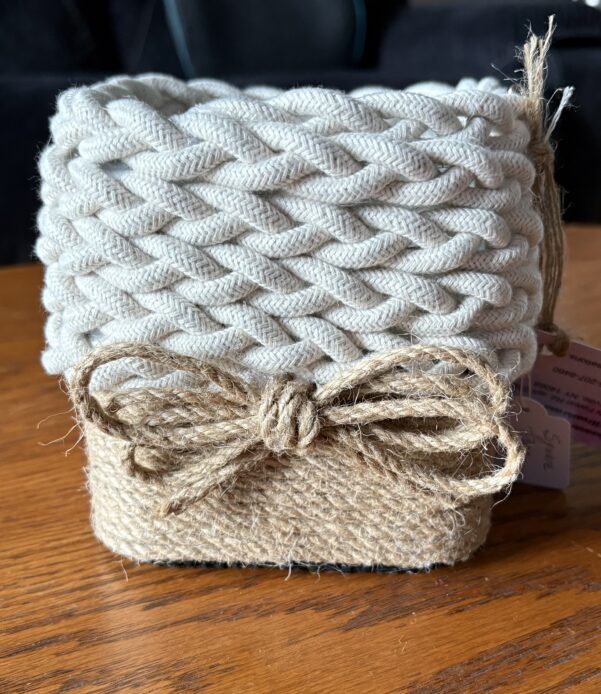 Square rope Vase